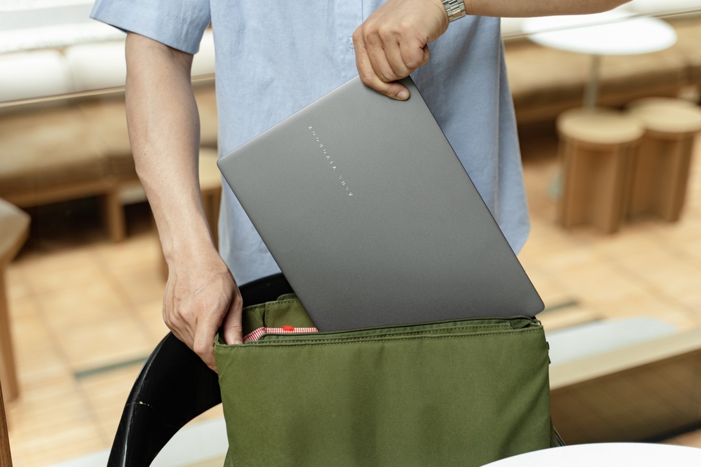 ASUS Vivobook S14/S16៖ ម៉ូដែល Laptop ស័ក្តិសមសម្រាប់សិស្សានុសិស្សក្នុងឱកាសត្រឡប់មកសាលា - ៥ ASUS Vivobook S14/S16: Mẫu laptop phù hợp cho học sinh, sinh viên dịp tựu trường - 5