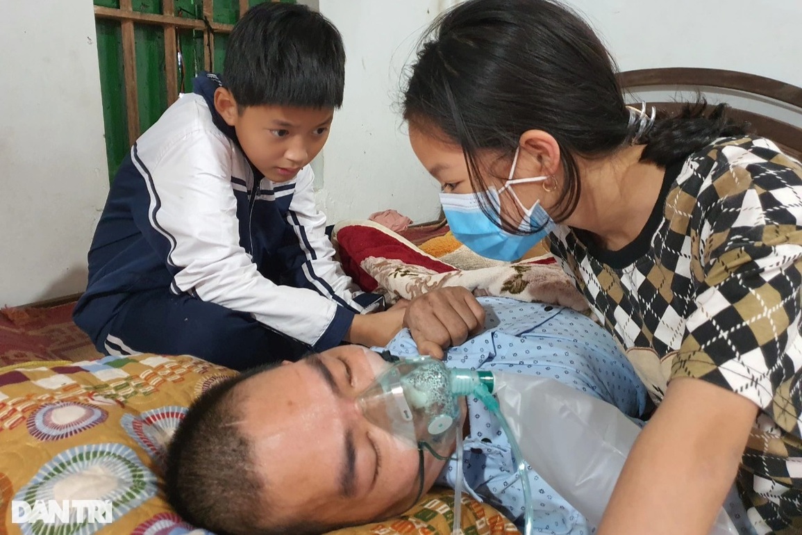 Rớt nước mắt cha nghèo chờ chết cầu xin cái ăn cho con thơ - 6 Rớt nước mắt cha nghèo chờ chết cầu xin cái ăn cho con thơ - 6