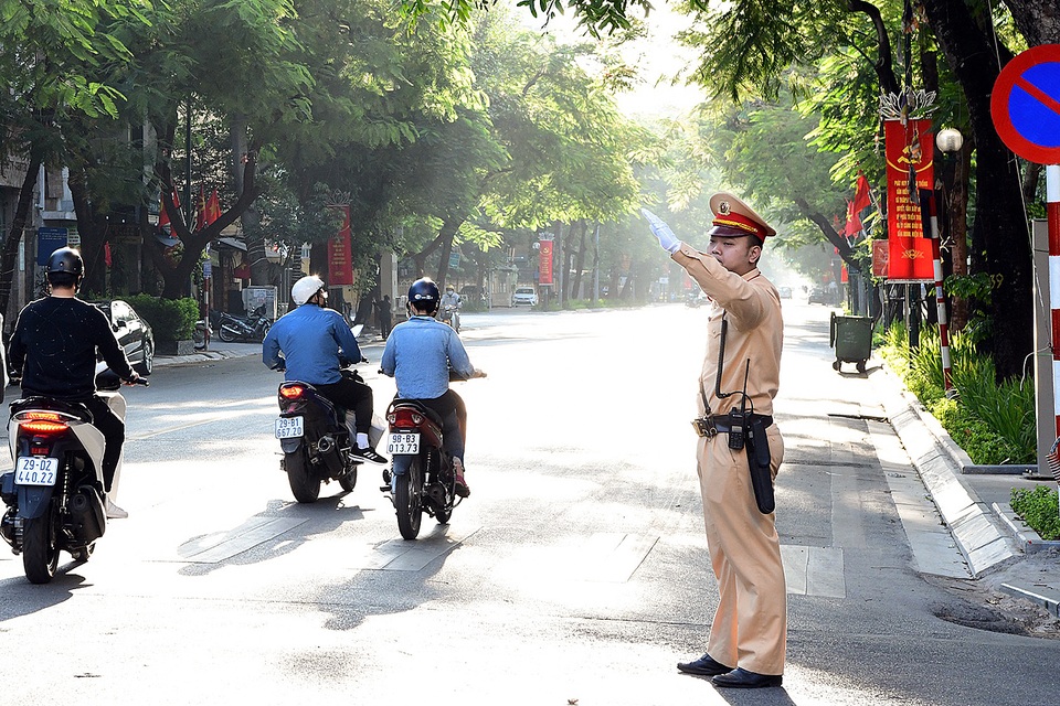 Bộ Công an phân luồng giao thông từ xa phục vụ Đại hội Đảng - 1 Bộ Công an phân luồng giao thông từ xa phục vụ Đại hội Đảng - 1
