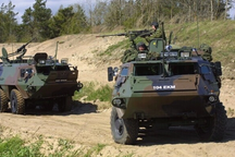 Uy lực "taxi chiến trường" của thủy quân lục chiến Ukraine