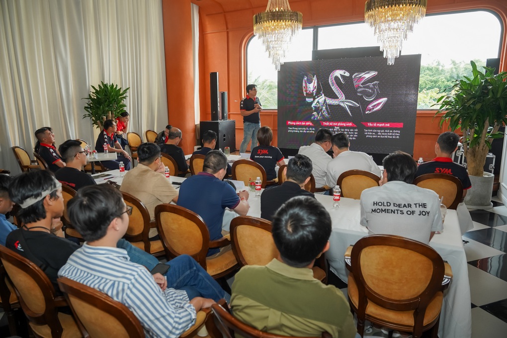 SYM Naga 150 - Làn gió mới trong phân khúc xe tay ga thể thao - 2 SYM Naga 150 - Làn gió mới trong phân khúc xe tay ga thể thao - 2