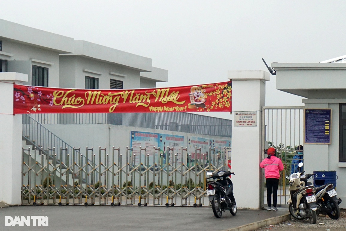 5.000 công nhân ngừng việc tập thể trong ngày làm việc đầu năm mới - 4 5.000 công nhân ngừng việc tập thể trong ngày làm việc đầu năm mới - 4