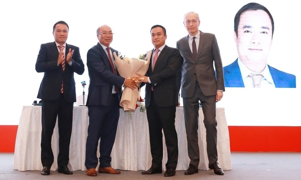 Techcombank: HĐQT có thêm thành viên họ Hồ, muốn vốn hóa 2025 lên 20 tỷ USD - 3 Techcombank: HĐQT có thêm thành viên họ Hồ, muốn vốn hóa 2025 lên 20 tỷ USD - 3