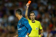 C.Ronaldo có thể bị treo giò 12 trận vì đẩy trọng tài