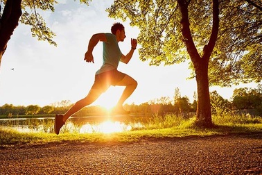 Khung xương trợ lực cho phép con người chạy hơn… 21m/giây