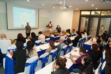 Lộ diện 33 khách hàng may mắn nhất trong lễ quay số đầu năm mới của Prudential