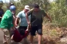 Nghi can trộm tự đâm dao vào người khi chạy từ TPHCM qua Long An