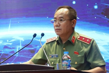 Công an Hà Nội triển khai camera AI có thể tự điều chỉnh đèn giao thông