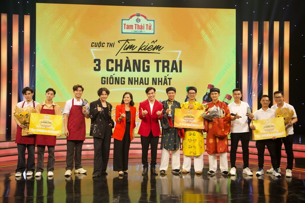 3 chàng trai Tiền Giang thắng một tỷ đồng từ cuộc thi Tìm Kiếm Tam Thái Tử - 1 3 chàng trai Tiền Giang thắng một tỷ đồng từ cuộc thi Tìm Kiếm Tam Thái Tử - 1