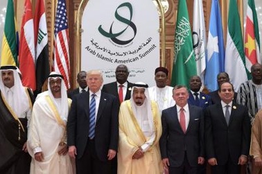 Nga - Mỹ và cuộc đua giành trái tim thế giới Hồi giáo