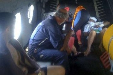 Tàu hàng Hy Lạp bốc cháy trên biển, 9 người thiệt mạng