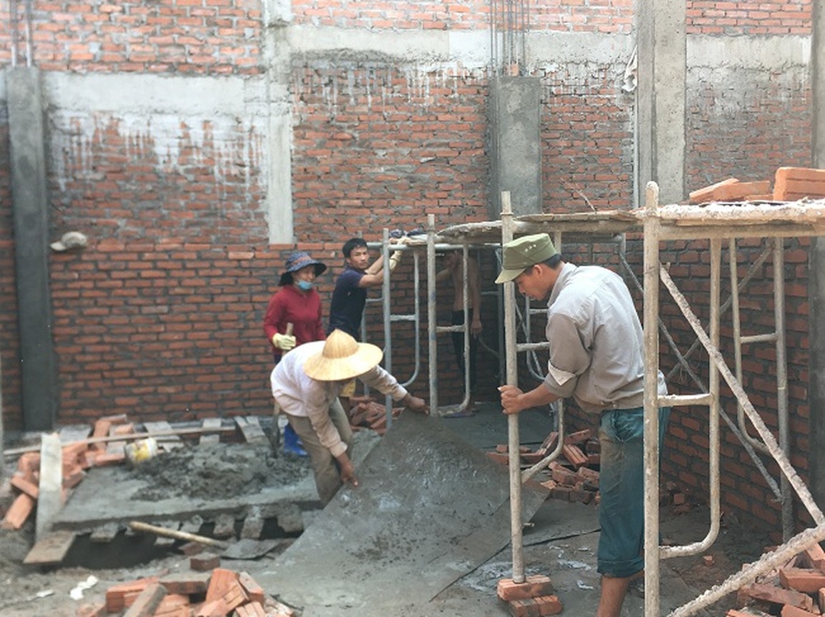 Hà Nội: Một ngôi nhà xây sai phép, nhiều cán bộ phải giải trình - 1 Hà Nội: Một ngôi nhà xây sai phép, nhiều cán bộ phải giải trình - 1