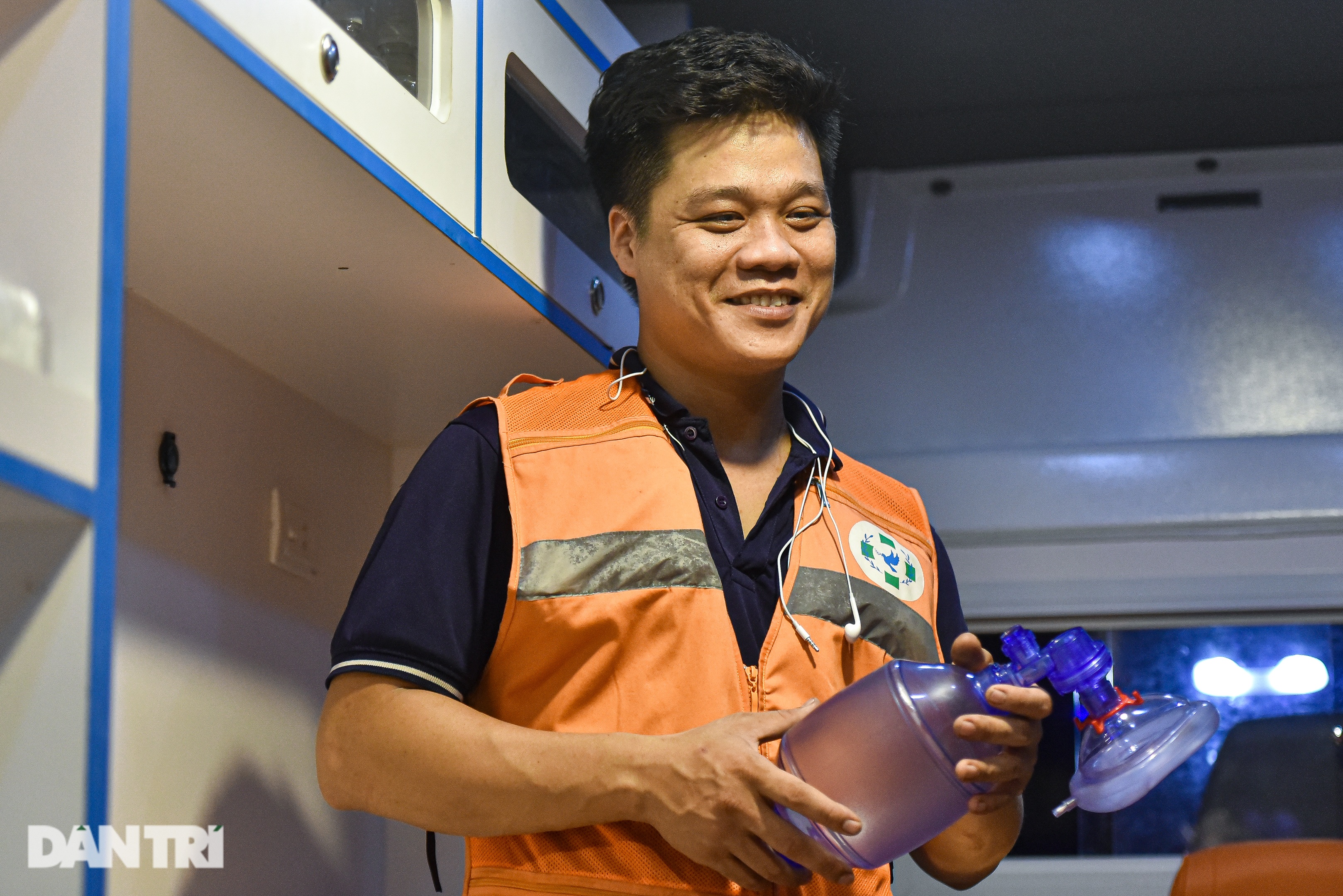 Biệt đội sơ cứu thần tốc và những pha giành giật mạng sống với tử thần - 10 Biệt đội sơ cứu thần tốc và những pha giành giật mạng sống với tử thần - 10
