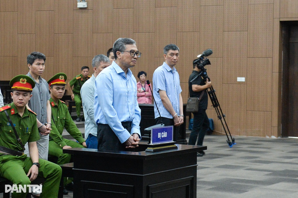 Sự hối hận muộn màng của cựu Thứ trưởng Bộ Công Thương Hoàng Quốc Vượng - 2 Sự hối hận muộn màng của cựu Thứ trưởng Bộ Công Thương Hoàng Quốc Vượng - 2