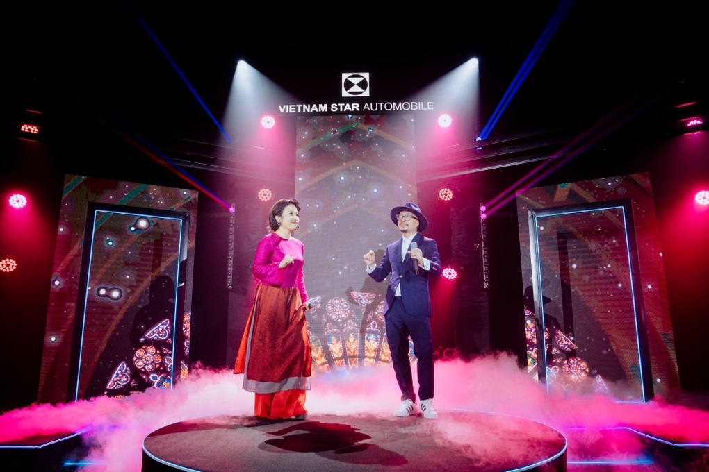 Ra mắt showroom Mercedes-Benz chuẩn MAR2020 đầu tiên của Vietnam Star tại Hà Nội - 6 Ra mắt showroom Mercedes-Benz chuẩn MAR2020 đầu tiên của Vietnam Star tại Hà Nội - 6
