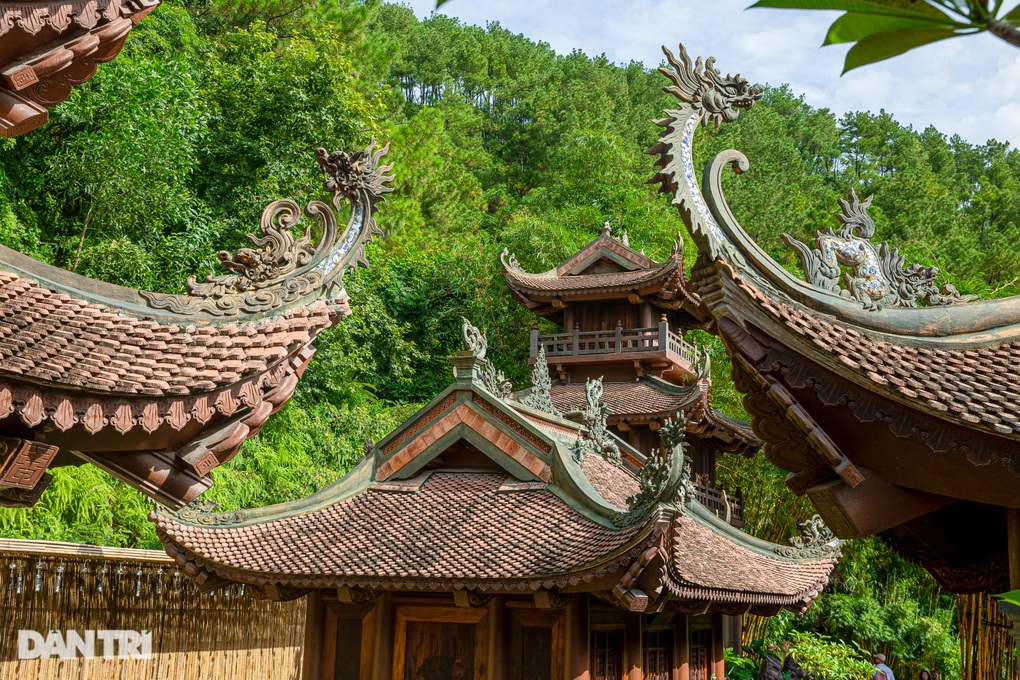 Ngôi chùa như đang ẩn mình trong rừng cây ở Hà Nam - 3 Ngôi chùa như đang ẩn mình trong rừng cây ở Hà Nam - 3