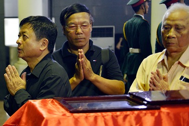 Nhiều nhạc sĩ ôn chuyện cũ về tác giả “Hà Nội một trái tim hồng”