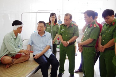 Đội trưởng Đội Cảnh sát 113 bị tấn công khi đang làm nhiệm vụ