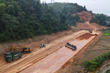 Lạng Sơn tháo gỡ khó khăn, vướng mắc với các dự án đầu tư trên địa bàn