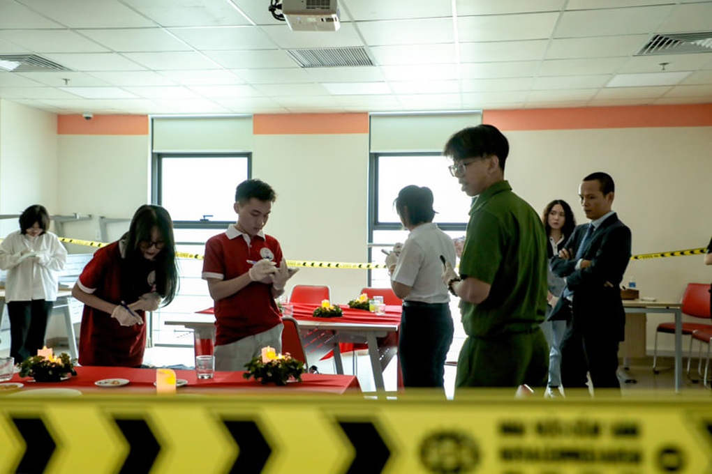 Học luật nhưng không khô khan như cách các gen Z nghĩ - 3 Học luật nhưng không khô khan như cách các gen Z nghĩ - 3