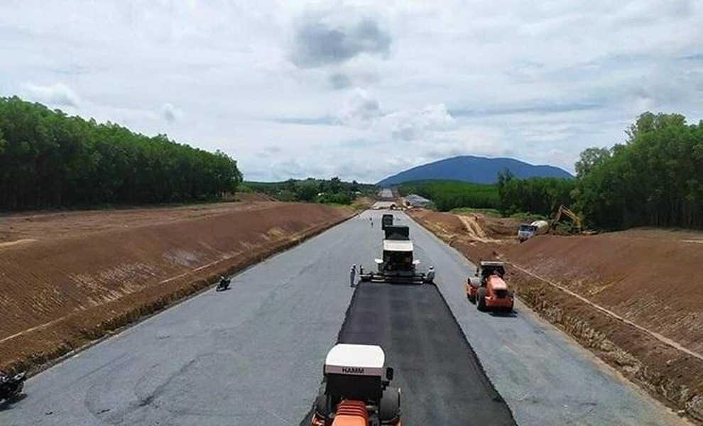 Triển khai khu công nghiệp tỷ USD ở Nam Bình Thuận - 3 Triển khai khu công nghiệp tỷ USD ở Nam Bình Thuận - 3