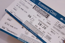 Càng bay sớm hay đêm muộn, giá vé càng cao?