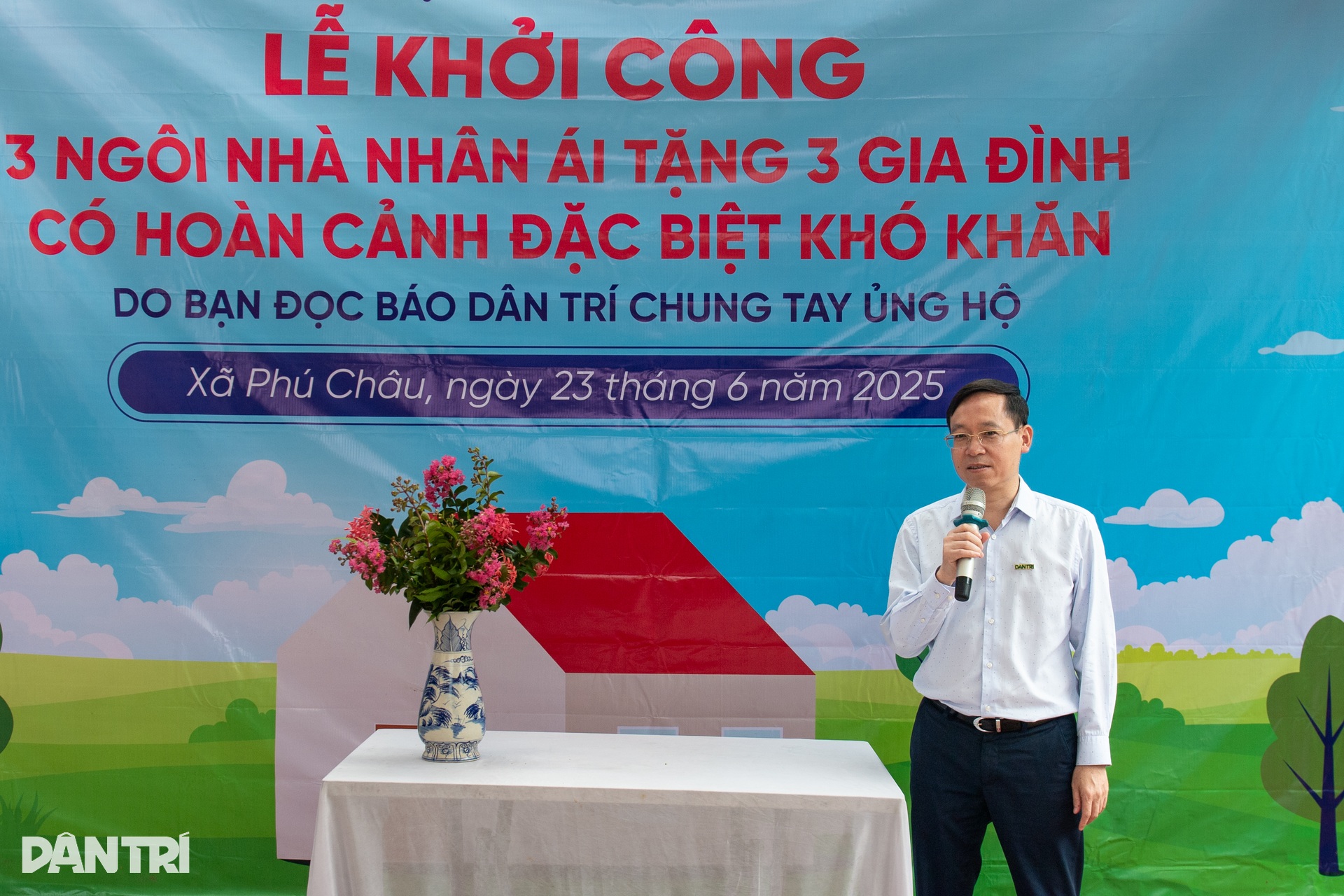 Nhờ sự giúp đỡ của bạn đọc, 3 hộ đặc biệt khó khăn ở Ba Vì sắp có nhà mới - 3 Nhờ sự giúp đỡ của bạn đọc, 3 hộ đặc biệt khó khăn ở Ba Vì sắp có nhà mới - 3