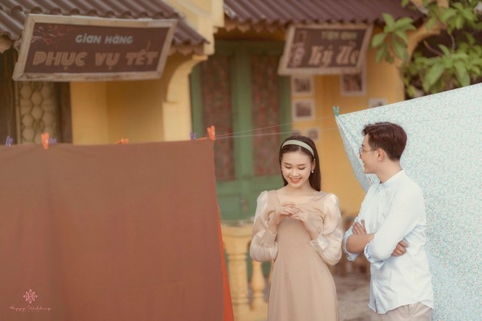 Chuyện tình của Ngạn và Hà Lan được tái hiện qua bộ ảnh đầy chất thơ - 16 Chuyện tình của Ngạn và Hà Lan được tái hiện qua bộ ảnh đầy chất thơ - 16
