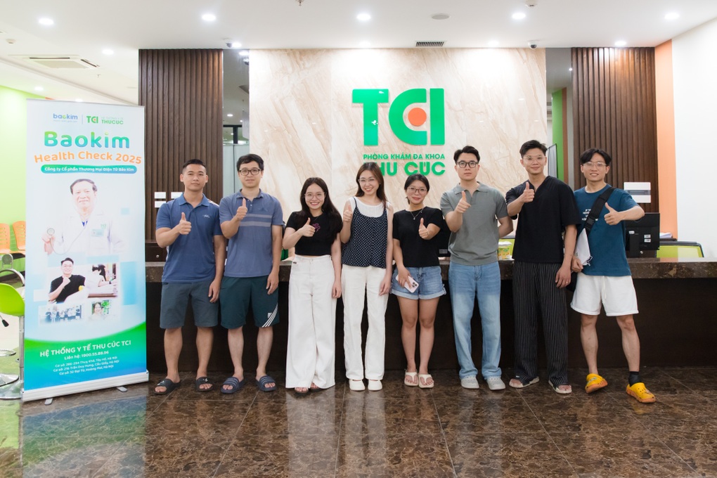 Món quà âm nhạc Thu Cúc TCI dành tặng cho các doanh nghiệp - 3 Món quà âm nhạc Thu Cúc TCI dành tặng cho các doanh nghiệp - 3