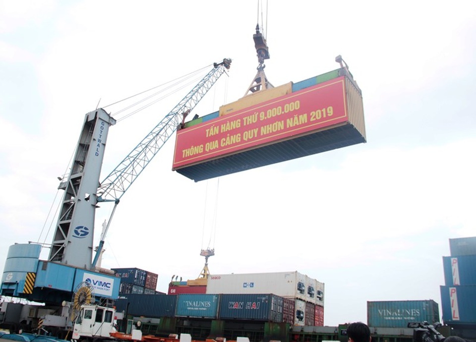 Cảng Quy Nhơn lập kỷ lục mới sau khi về sở hữu nhà nước - 1 Cảng Quy Nhơn lập kỷ lục mới sau khi về sở hữu nhà nước - 1