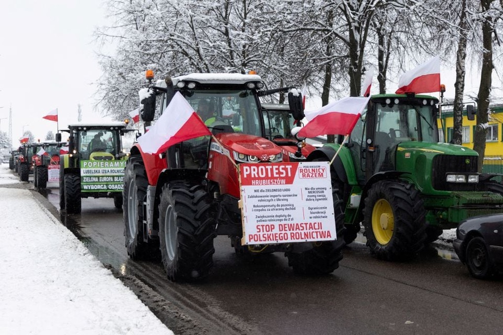 Nông dân Ba Lan ra tối hậu thư, dọa chặn toàn bộ biên giới với Ukraine - 1