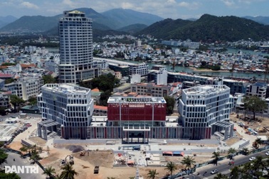 53 người nghỉ hưu trước tuổi, nghỉ thôi việc được chi trả hơn 60 tỷ đồng