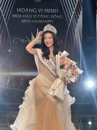 Nhan sắc dàn mỹ nữ đóng phim VTV về góc khuất showbiz gây chú ý - 2