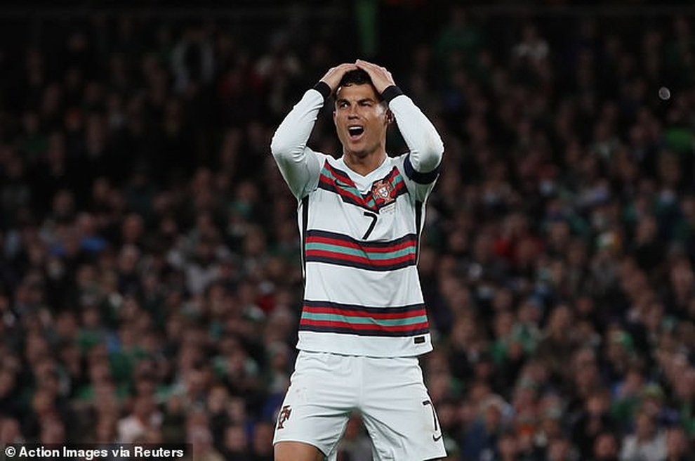 Ronaldo vô duyên cùng Bồ Đào Nha, Tây Ban Nha tiến gần tấm vé dự World Cup - 7 Ronaldo vô duyên cùng Bồ Đào Nha, Tây Ban Nha tiến gần tấm vé dự World Cup - 7