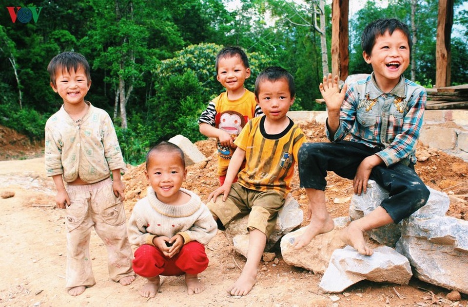 Người dân tộc thân thiện, mến khách nơi cao nguyên đá Hà Giang - 15 Người dân tộc thân thiện, mến khách nơi cao nguyên đá Hà Giang - 15