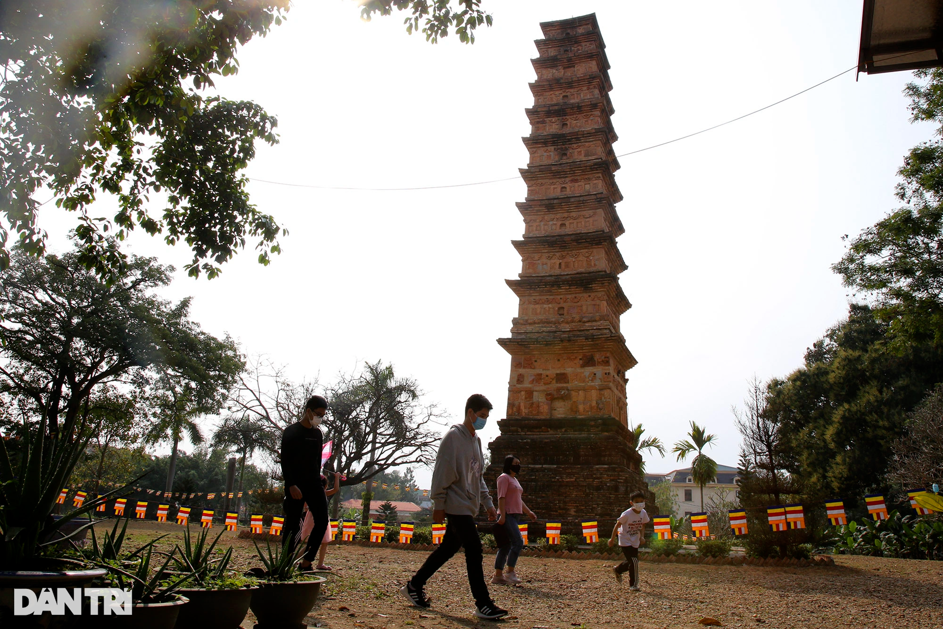 Những tòa tháp cổ cao nhất miền Bắc còn nguyên vẹn đến ngày nay - 6 Những tòa tháp cổ cao nhất miền Bắc còn nguyên vẹn đến ngày nay - 6