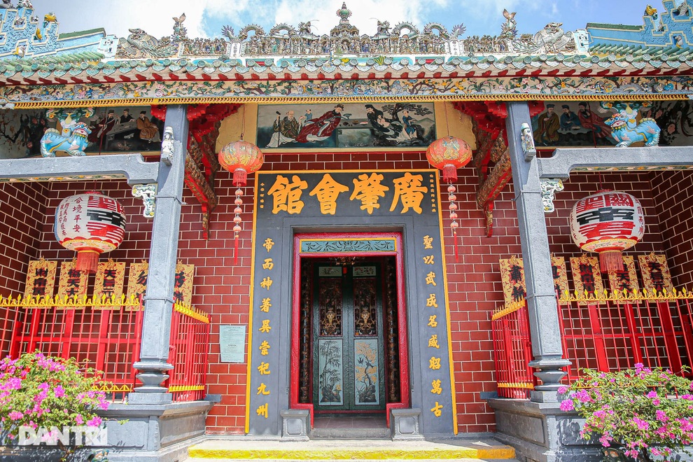 Độc đáo ngôi chùa cổ trăm tuổi nổi tiếng giữa lòng Cần Thơ - 2 Độc đáo ngôi chùa cổ trăm tuổi nổi tiếng giữa lòng Cần Thơ - 2