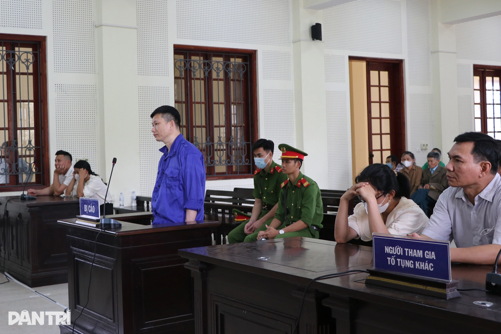 Thạc sỹ sư phạm sập bẫy chạy biên chế giá 350 triệu đồng - 2 Thạc sỹ sư phạm sập bẫy chạy biên chế giá 350 triệu đồng - 2