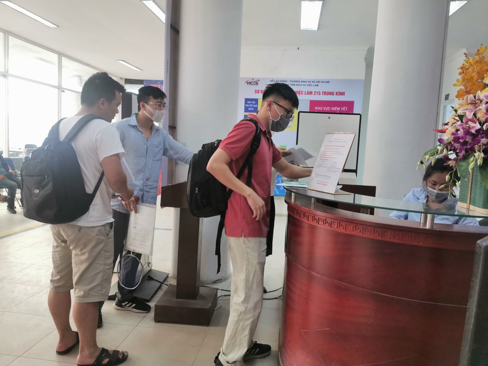 Dự báo thị trường lao động việc làm tăng mạnh sau đại dịch Covid-19 - 1 Dự báo thị trường lao động việc làm tăng mạnh sau đại dịch Covid-19 - 1