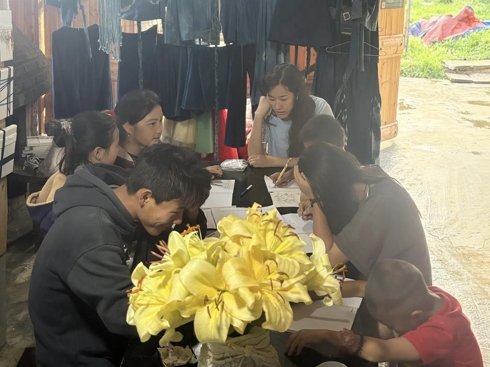 ក្មេងស្រីវៀតណាមទទួលបានពិន្ទុល្អឥតខ្ចោះនៅសាកលវិទ្យាល័យ Harvard សម្រេចចិត្ត Cô gái Việt đạt điểm tuyệt đối ở Harvard, quyết định “lột xác” từ chán học - 2