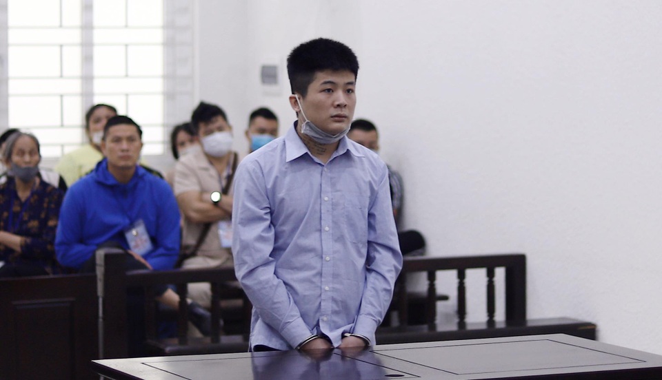 Bị nện chảo vào mặt, nam thanh niên xuống tay gây trọng tội - 1 Bị nện chảo vào mặt, nam thanh niên xuống tay gây trọng tội - 1