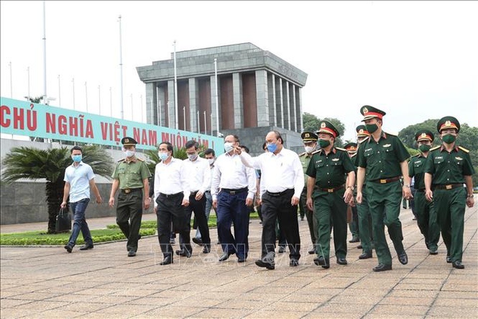 Thủ tướng đồng ý mở cửa đón khách vào Lăng viếng Bác từ 15/8 - 1 Thủ tướng đồng ý mở cửa đón khách vào Lăng viếng Bác từ 15/8 - 1