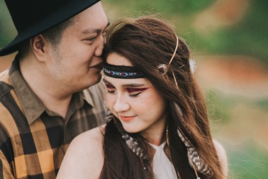 Chuyện tình nhiều sự tình cờ như phim của cặp đôi “đũa lệch”