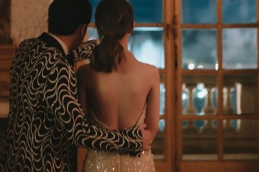 Vợ chồng Châu Kiệt Luân - Côn Lăng lại khiến fan ghen tị vì quá ngọt ngào!