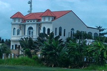 Tại sao biệt thự “khủng” của nữ Việt kiều “mọc” được giữa TP Cần Thơ?