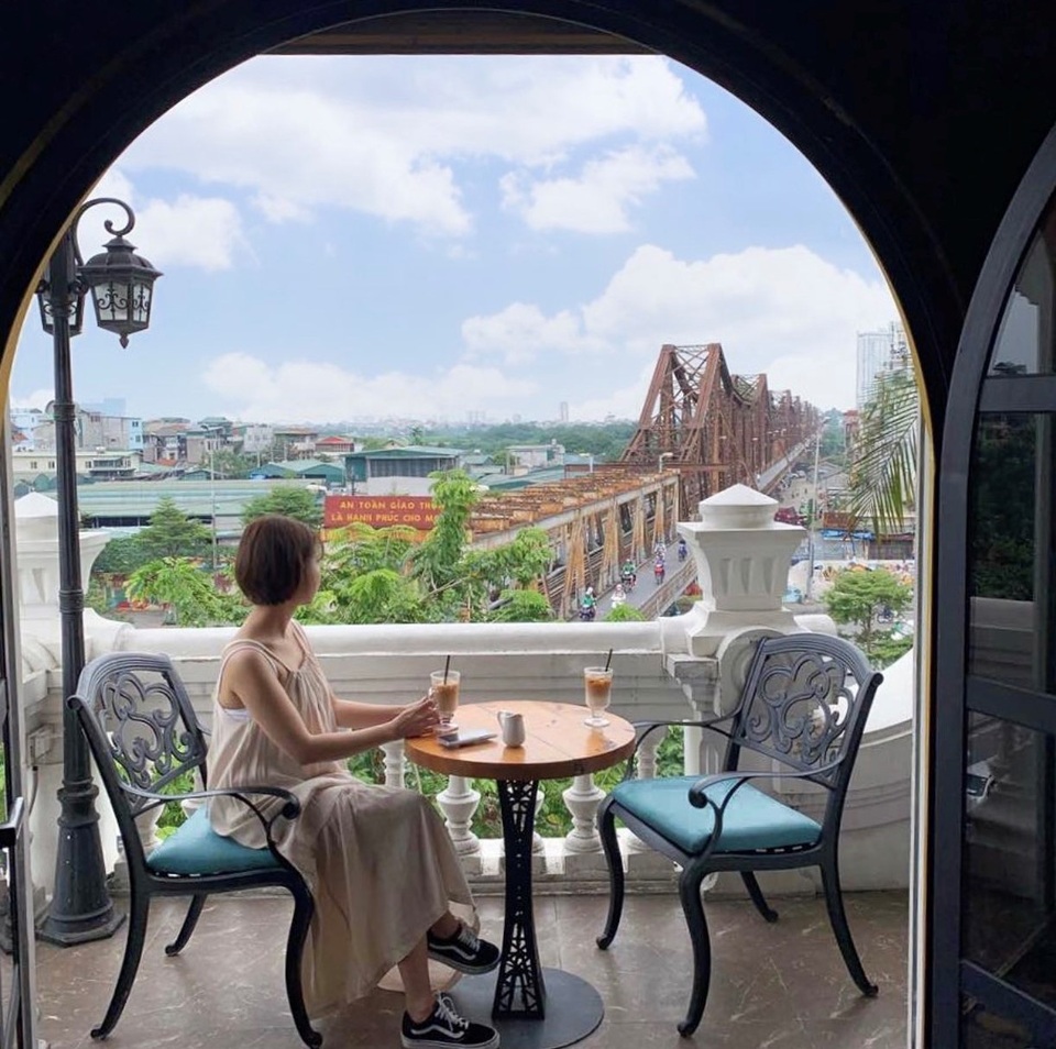 5 quán cà phê trên cao view cực chất cho cuối tuần lãng mạn tại Hà Nội - 2 5 quán cà phê trên cao view cực chất cho cuối tuần lãng mạn tại Hà Nội - 2