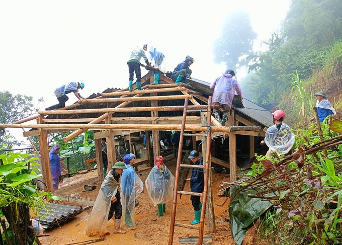 Mưa lũ tại Yên Bái làm 4 người chết, cuốn trôi 80 tỷ đồng - 4