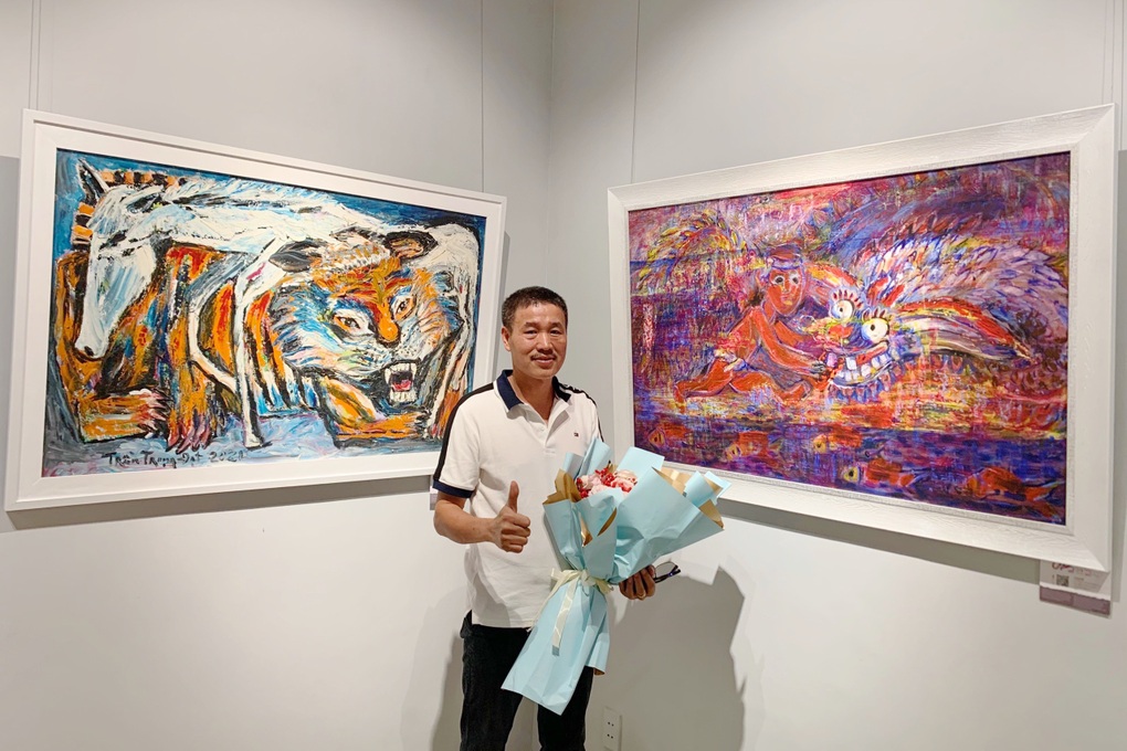Họa sĩ Trần Trọng Đạt triển lãm tranh về vẻ đẹp đình chùa Việt Nam - 1 Họa sĩ Trần Trọng Đạt triển lãm tranh về vẻ đẹp đình chùa Việt Nam - 1