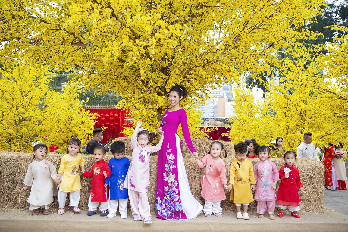 Đại ca Phượng Đê phim Những đứa con Biệt động Sài Gòn xuất hiện khác lạ - 5 Đại ca Phượng Đê phim Những đứa con Biệt động Sài Gòn xuất hiện khác lạ - 5