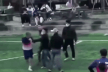 Vụ cầm kiếm đe dọa người trên sân bóng: Có thể bị xử lý hình sự